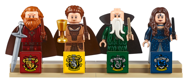Illustration for article titled I Hope I Get an Acceptance Letter to Lego's New 6,020-Piece Hogwarts Castle Set